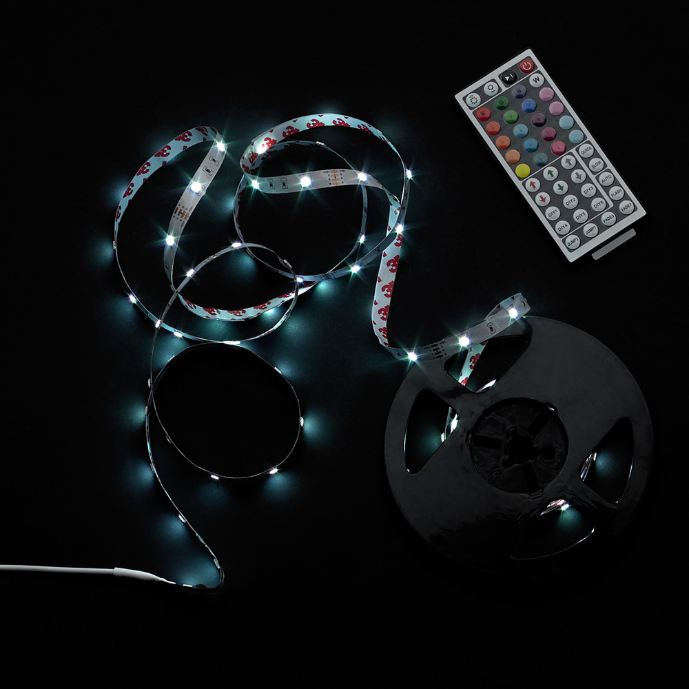 Tira Led Multicolor Rgb Con Mando Adhesiva Con 150 Leds 36 W 12 V. 850 Lumenes Luz Multicolor IP 20 5 Metros - Imagen 5