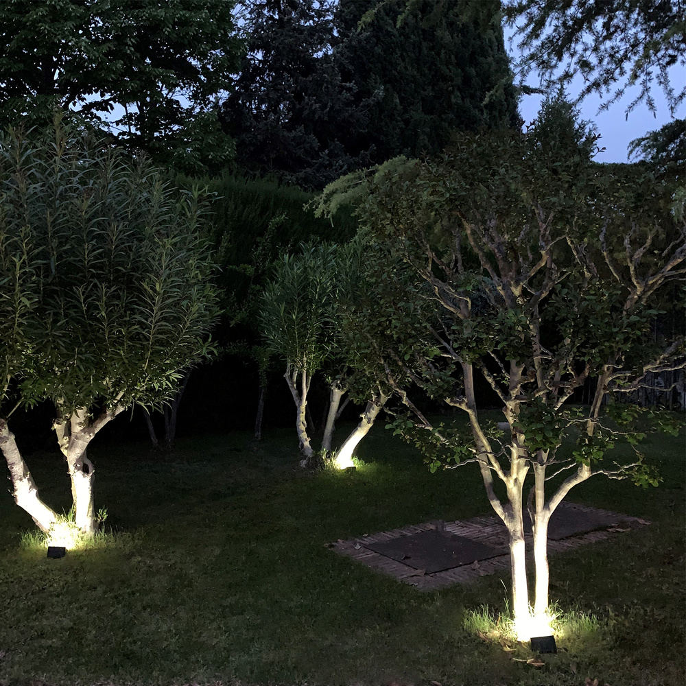 Aplique Solar Led 250 Lumenes Con Sensor De Movimiento y Crepuscular IP65 - Imagen 3